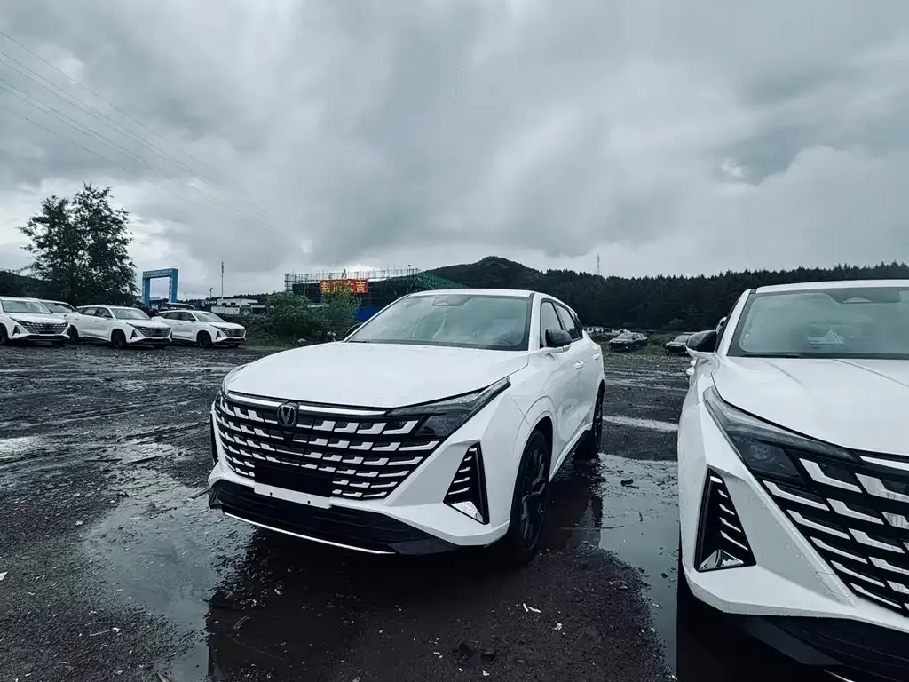 Changan UNI-Z 2026 из CN, фото 3