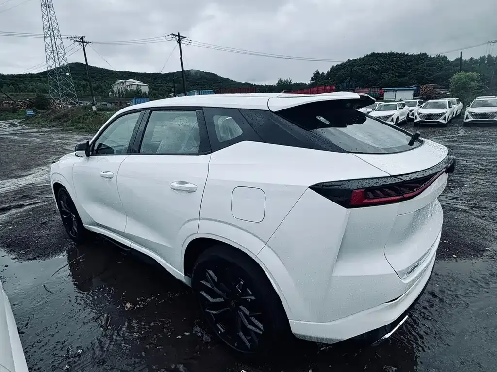 Changan UNI-Z 2026 из CN, фото 8