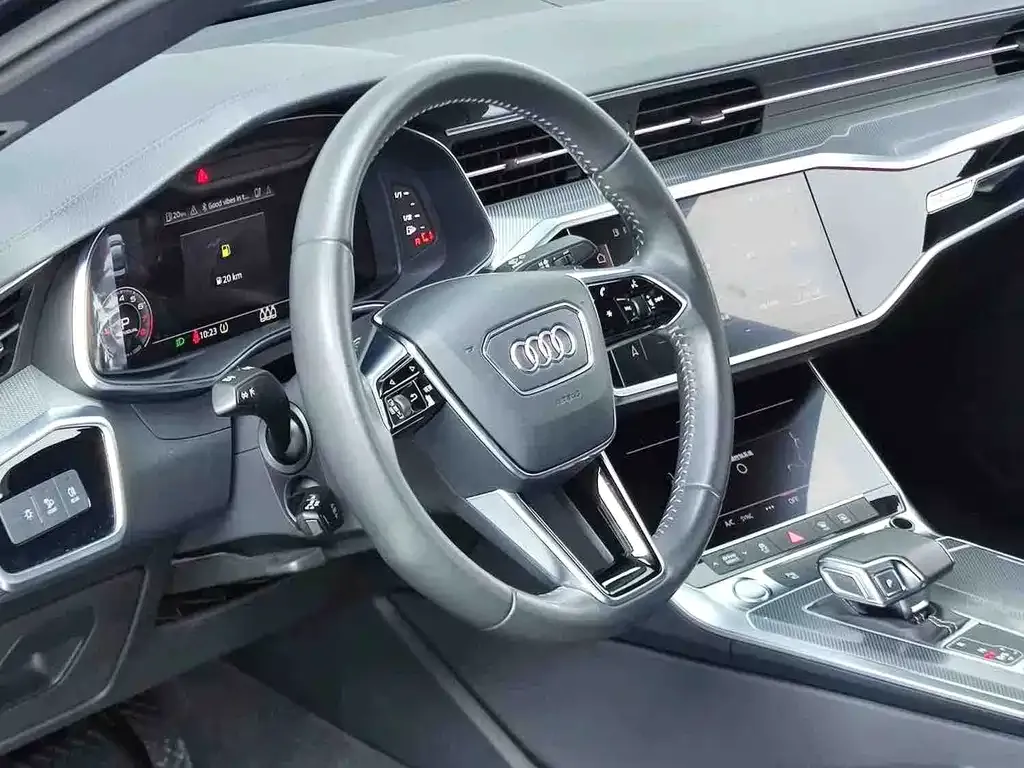 Audi A6L — фото 10
