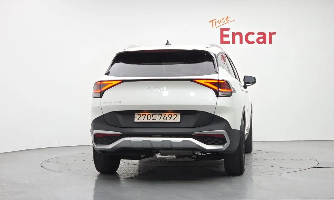 Kia Sportage — фото 6