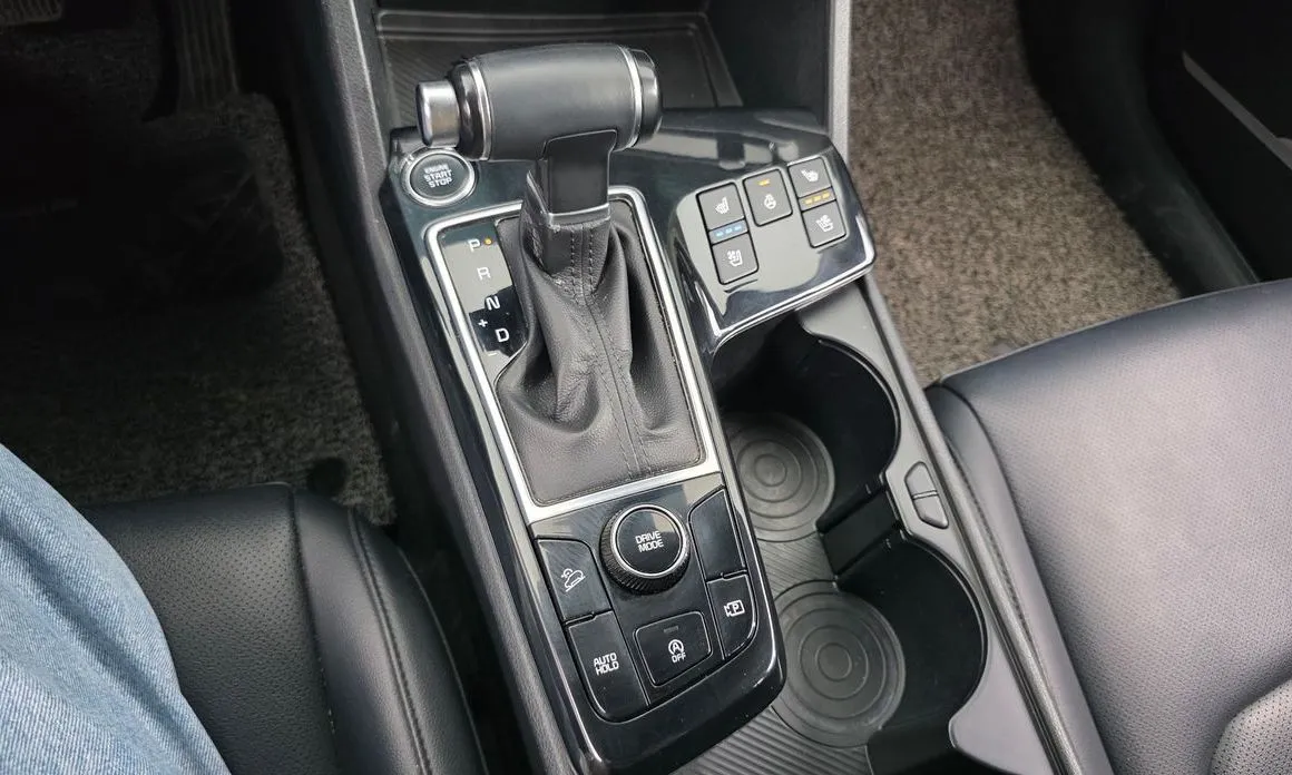 Kia Sportage — фото 9