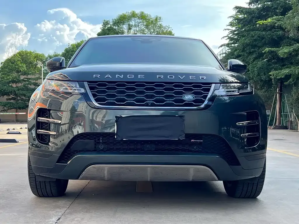 Land Rover Evoque — фото 1