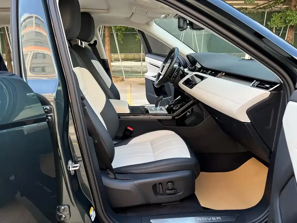 Land Rover Evoque — фото 7