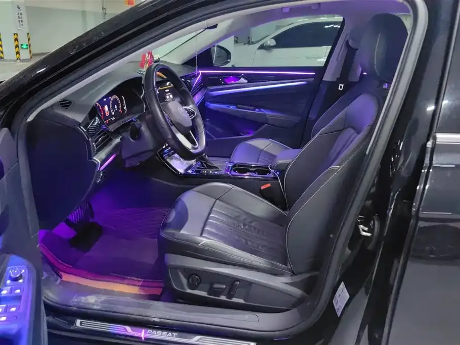 Volkswagen Passat — фото 10