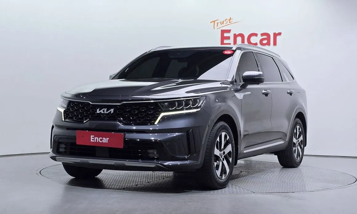 Kia Sorento — фото 1