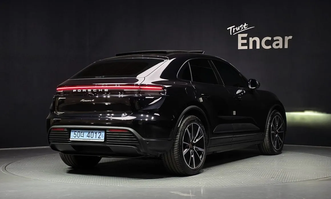 Porsche Macan 2025 из KR, фото 2