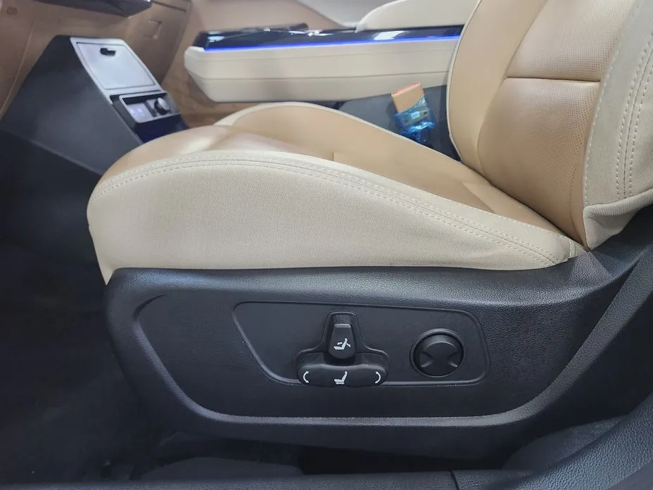 KG Mobility (Ssangyong) Actyon 2025 из KR, фото 5