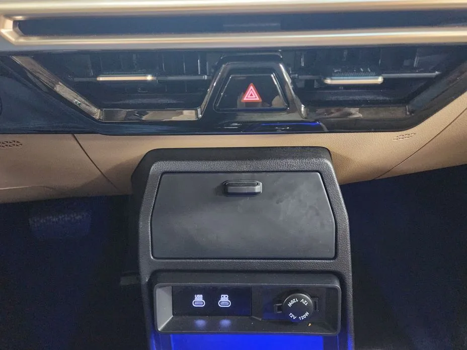 KG Mobility (Ssangyong) Actyon 2025 из KR, фото 9