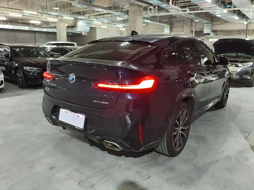 BMW X4 — фото 9