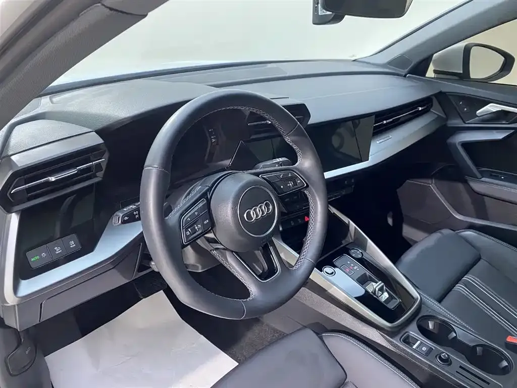 Audi A3 — фото 10