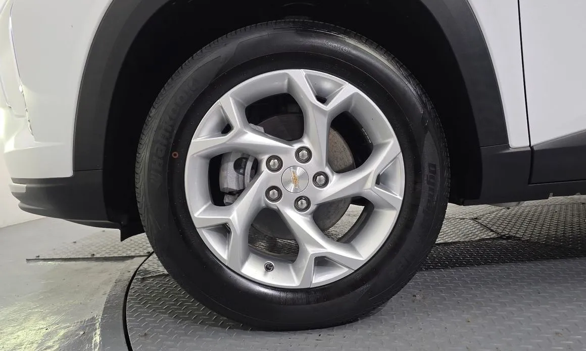 Chevrolet (GM Daewoo) Trax 2024 из KR, фото 8