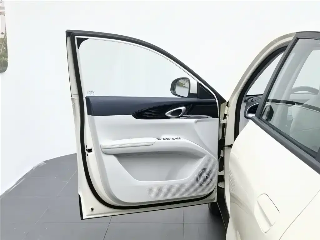 Geely Starburst — фото 3