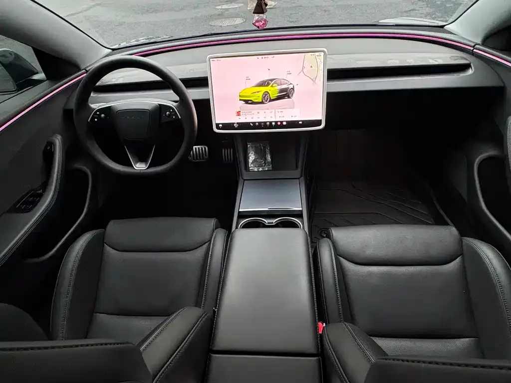 Tesla Model 3 — фото 2