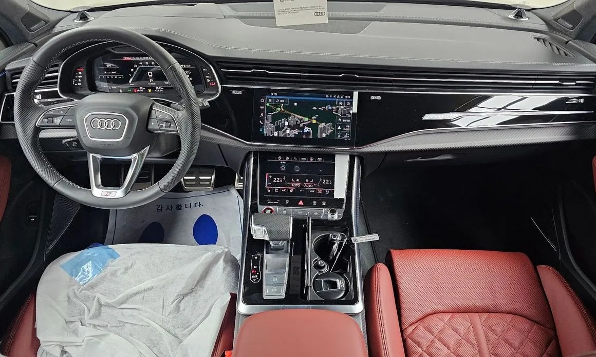 Audi SQ7 2026 из KR, фото 8