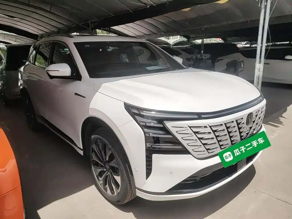 Changan CS75PLUS — фото 2