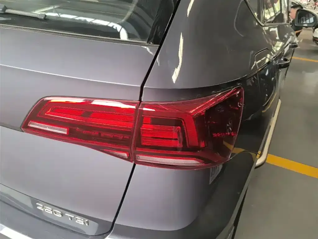Volkswagen Tharu 2021 из CN, фото 3