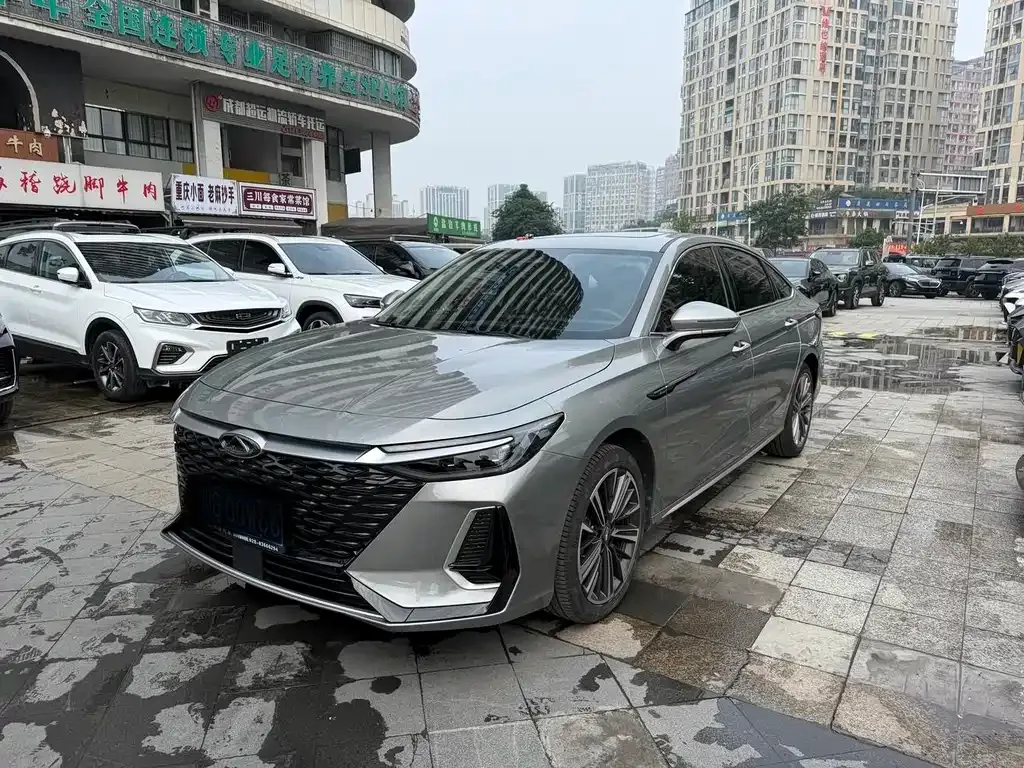Chery Arrizo 8
