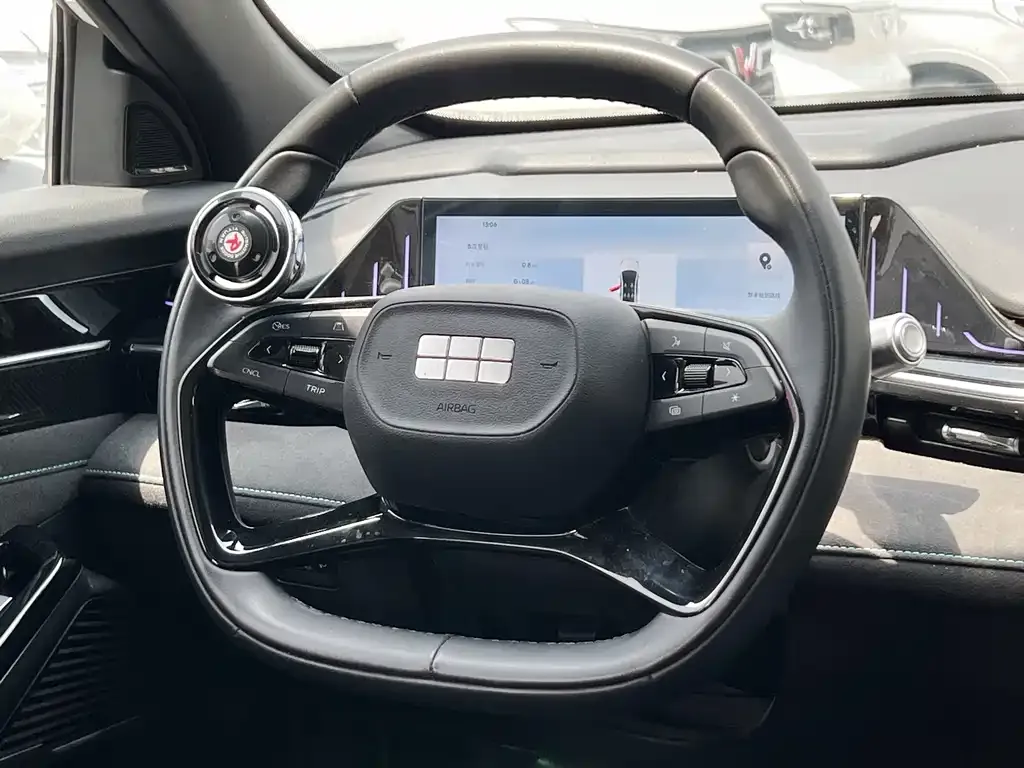 Geely Galaxy L6 — фото 4