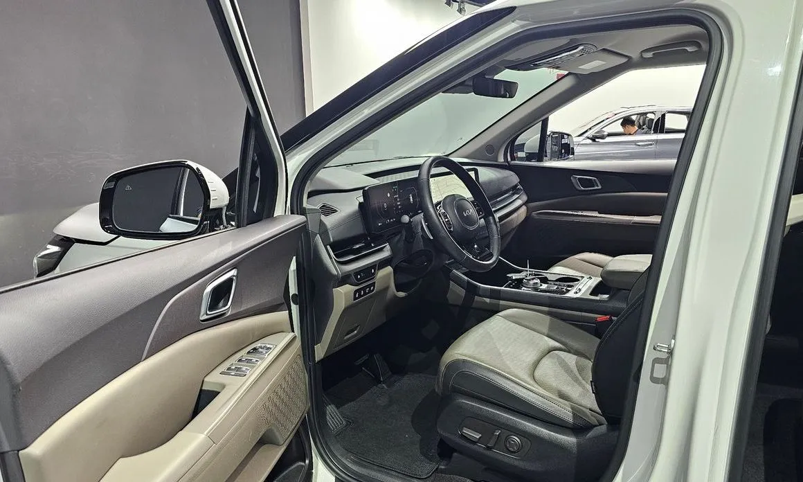 Kia Carnival 2025 из KR, фото 10