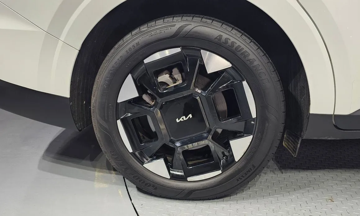 Kia Carnival 2025 из KR, фото 5