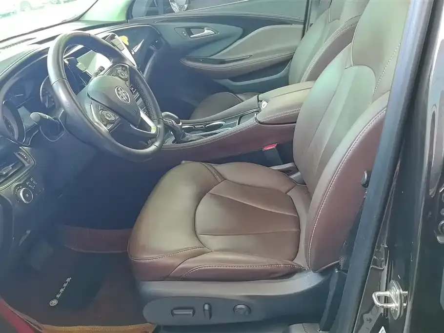 Buick Envision Plus — фото 4