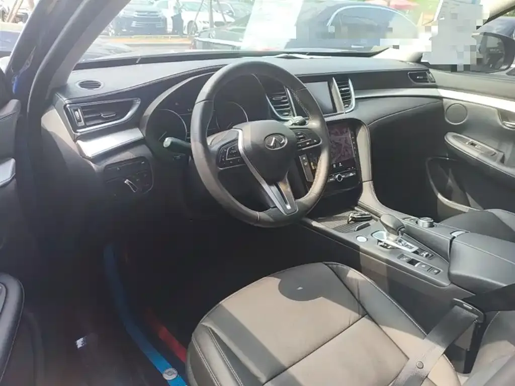 Infiniti QX50 2023 из CN, фото 2