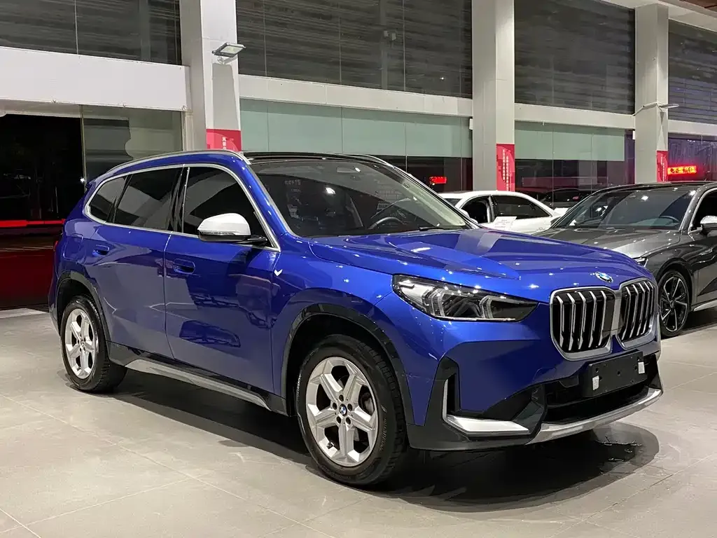 BMW X1 — фото 3