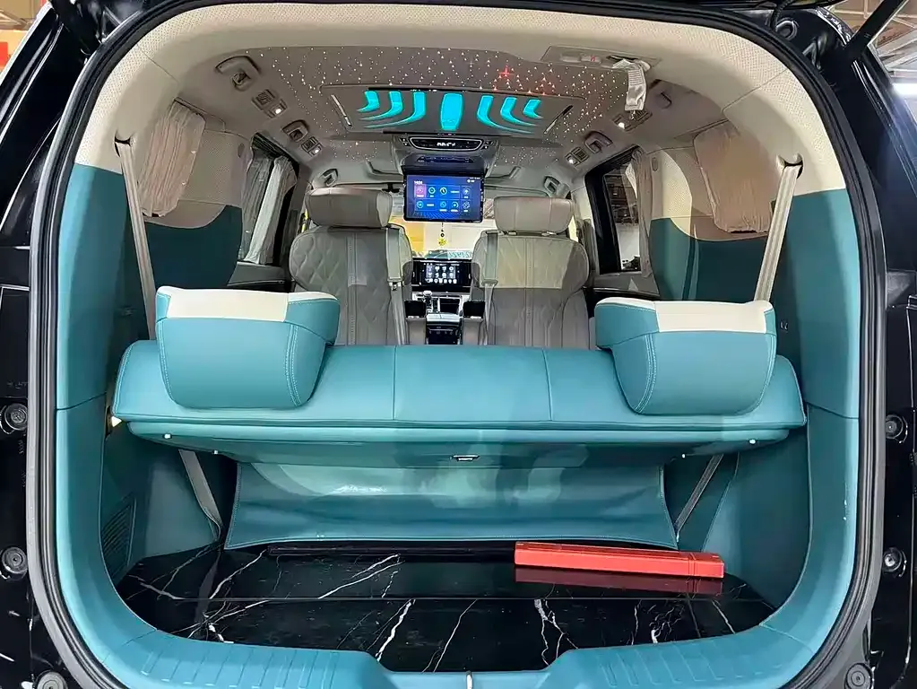 GAC Motor Trumpchi M8 — фото 4