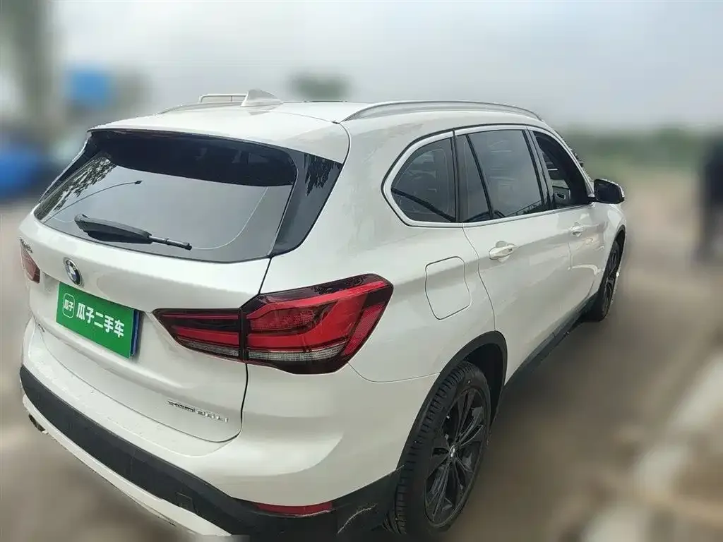 BMW X1 2021 из CN, фото 3