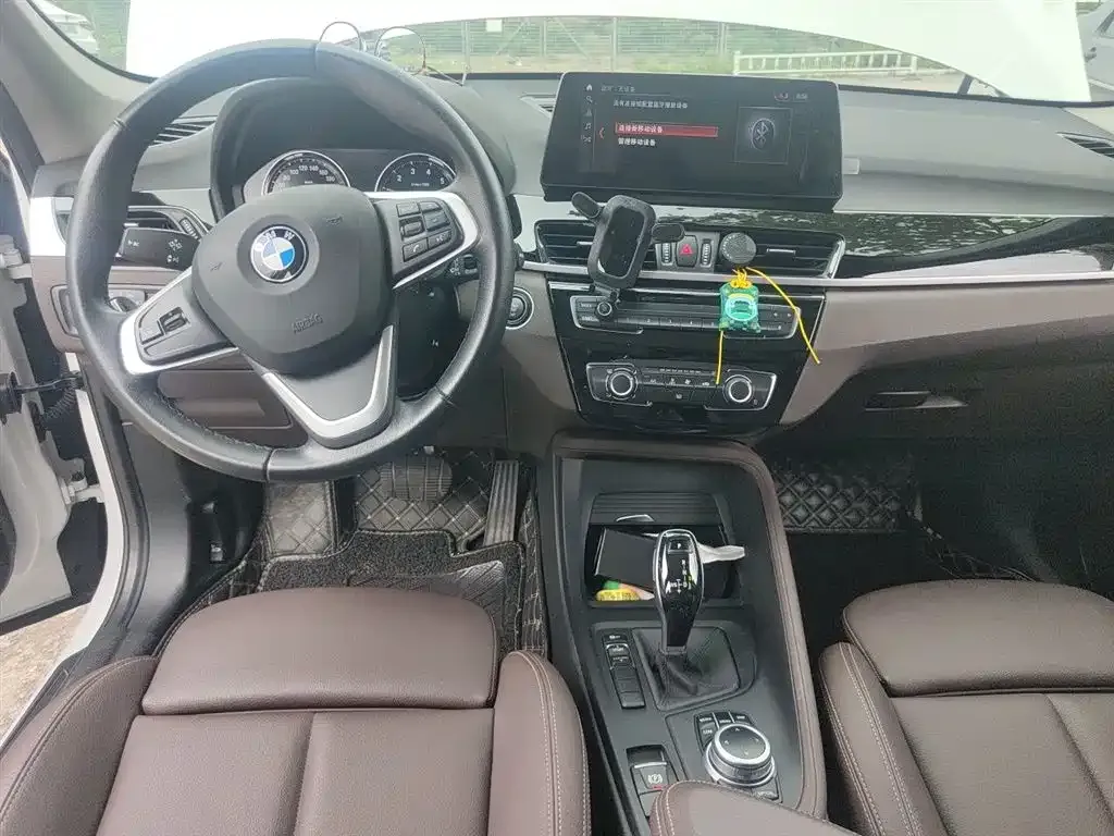 BMW X1 2021 из CN, фото 6