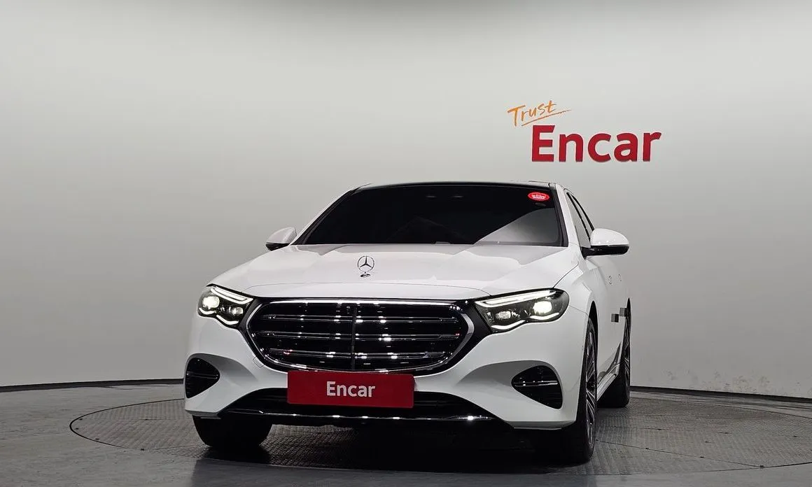 Mercedes-Benz E-Class 2025 из KR, фото 2