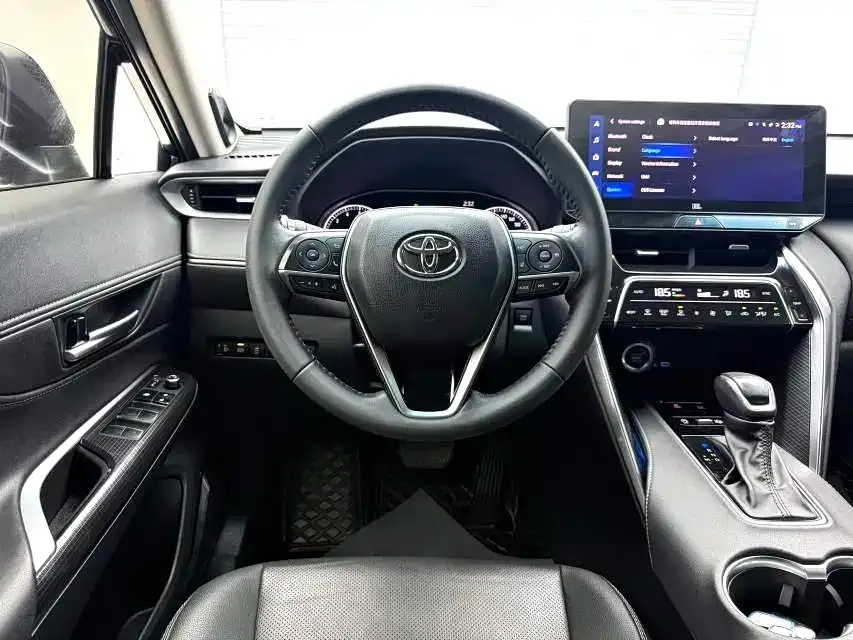 Toyota Venza 2023 из CN, фото 7