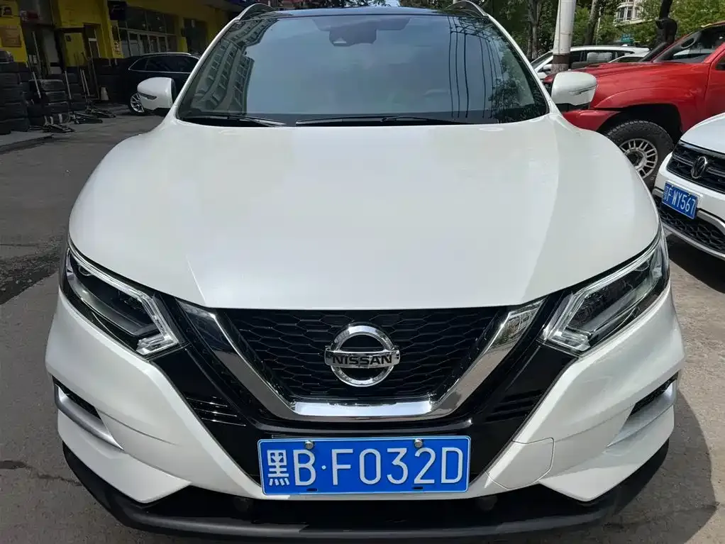 Nissan Qashqai — фото 6