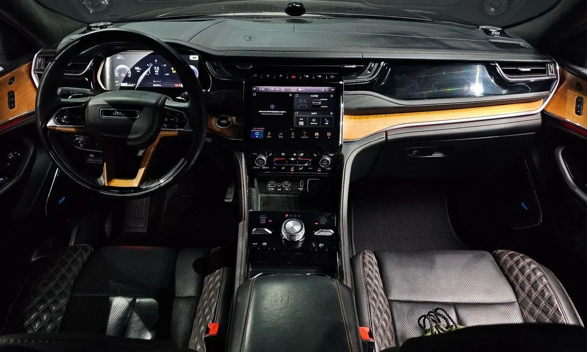 Jeep Cherokee — фото 6