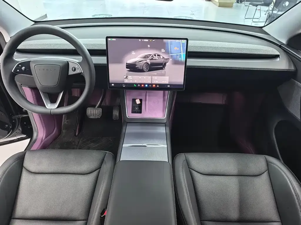 Tesla Model Y — фото 6