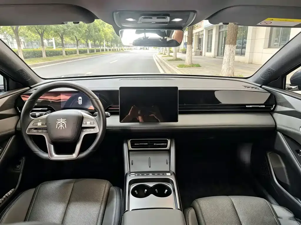 BYD Qin L — фото 3