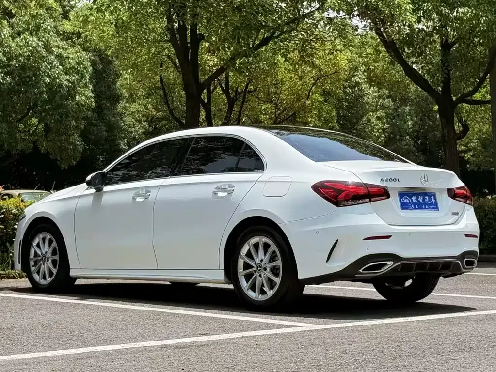 Mercedes-Benz A-Class — фото 9