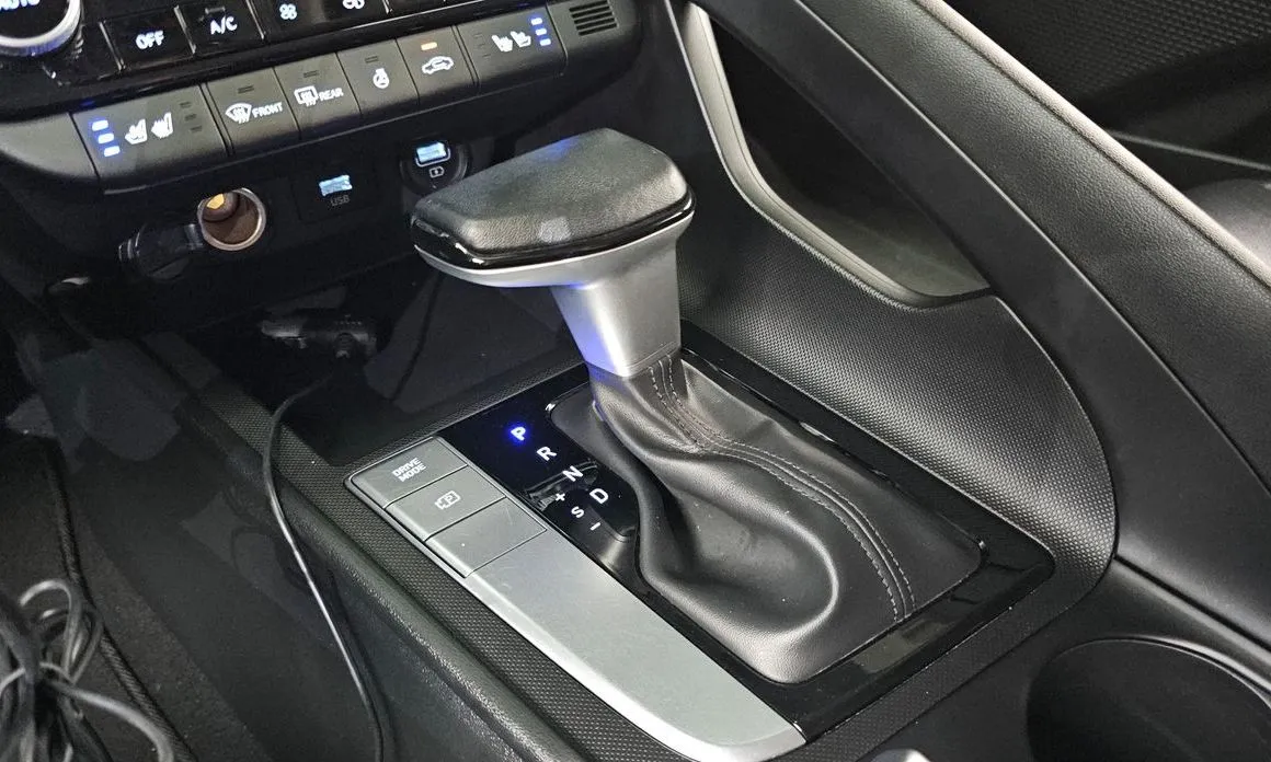 Hyundai AVANTE 2023 из KR, фото 6