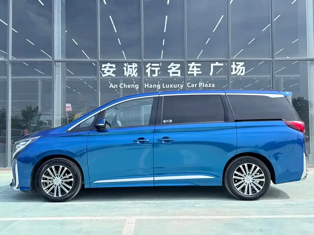 GAC Motor Trumpchi M8 — фото 5