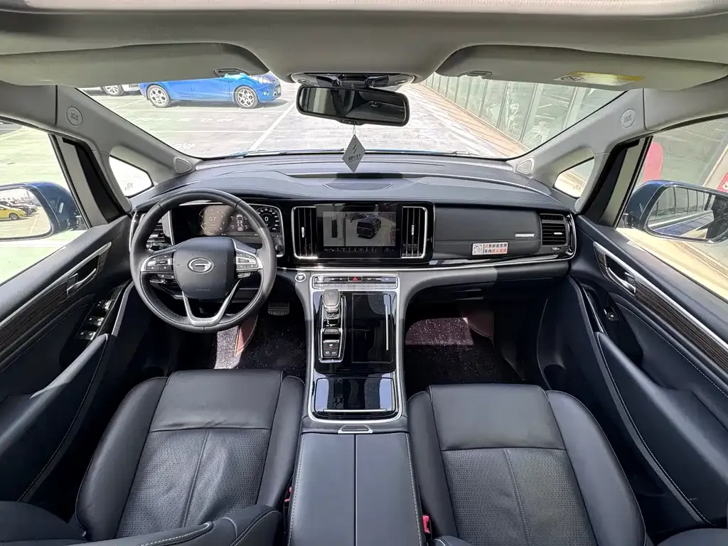 GAC Motor Trumpchi M8 — фото 8