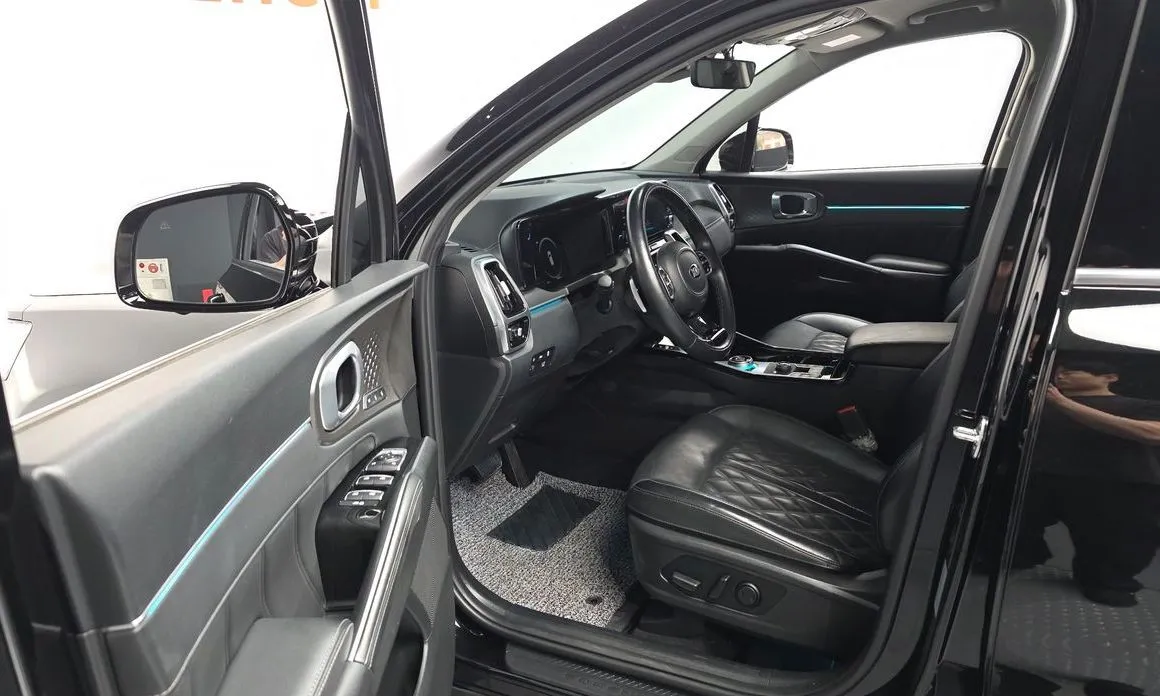 Kia Sorento — фото 5