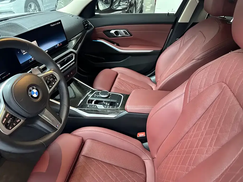 BMW 3 Series 2023 из CN, фото 7