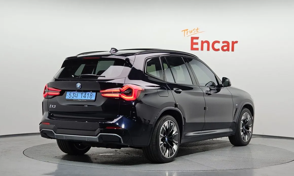BMW iX3 2024 из KR, фото 5