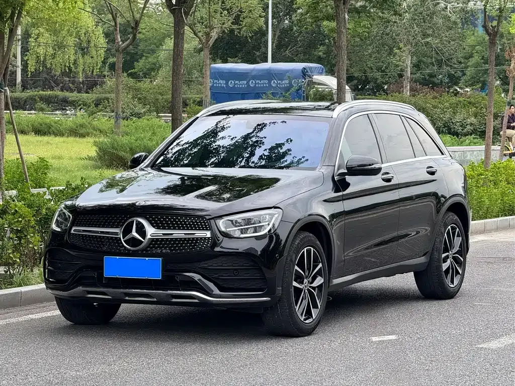 Mercedes-Benz GLC — фото 1