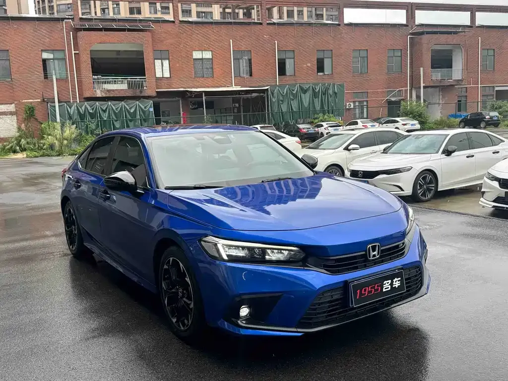 Honda Civic — фото 8
