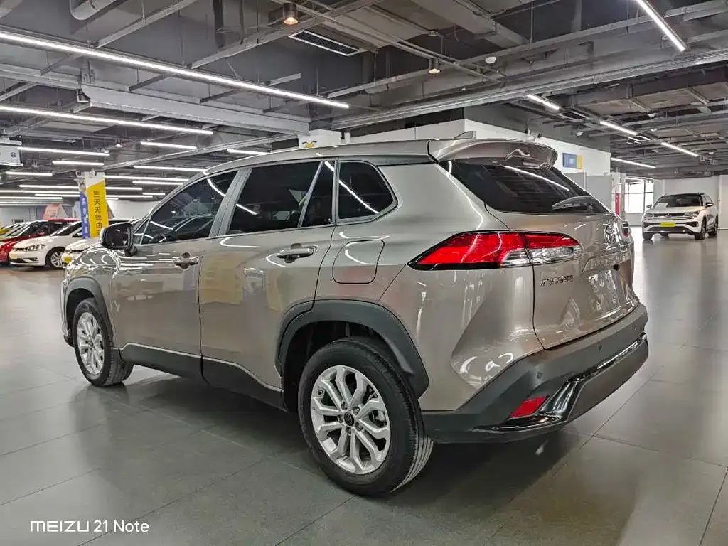 Toyota Frontlander 2023 из CN, фото 9