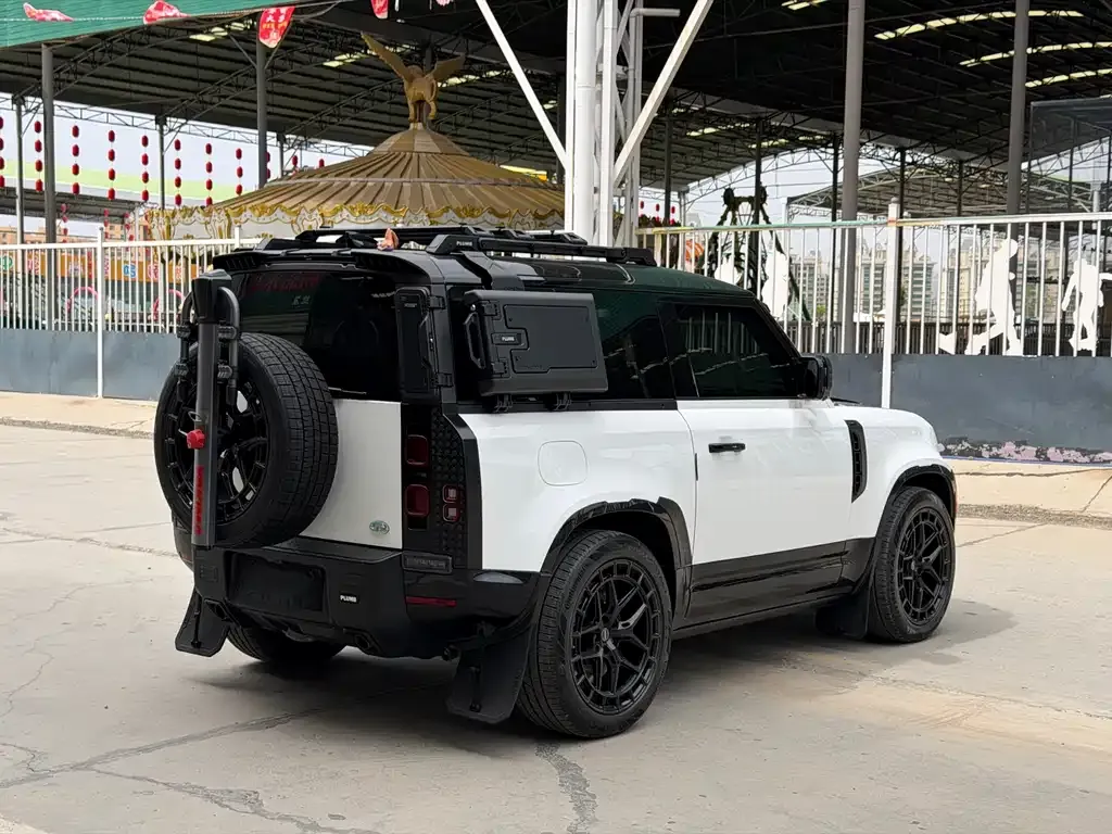 Land Rover Defender — фото 5