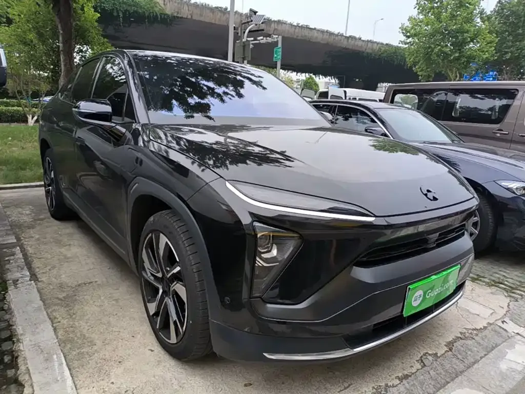 NIO EC6 — фото 10