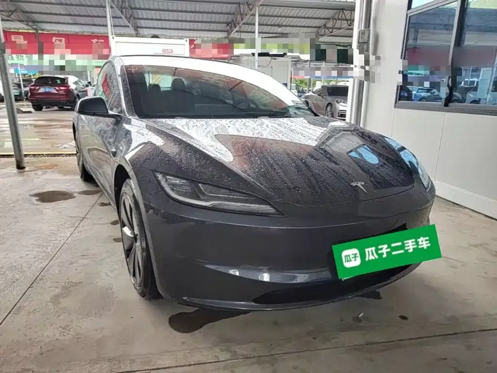Tesla Model 3 — фото 6
