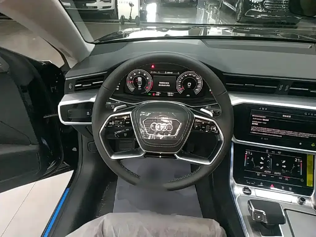 Audi A7L — фото 4